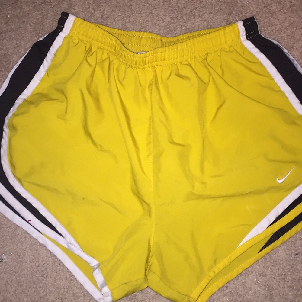 Nike Live-strong shorts!